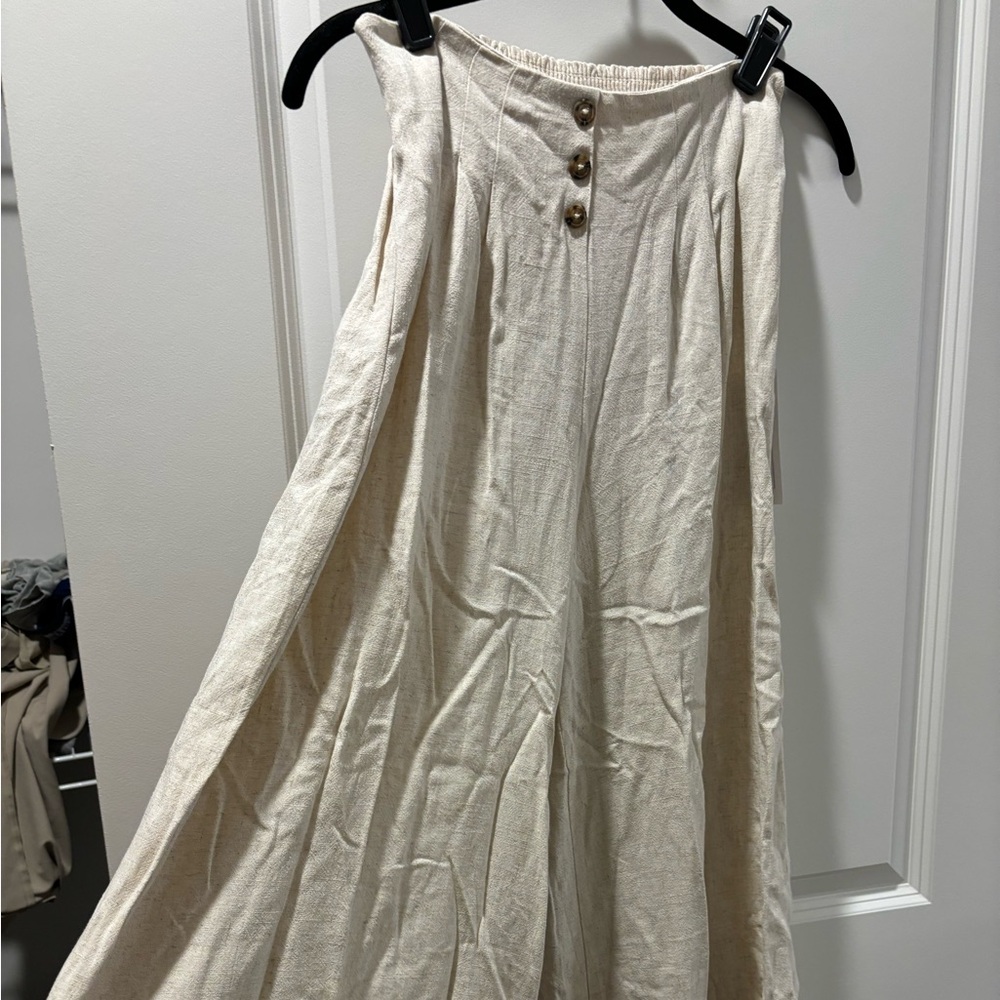 Sienna Sky Off White Linen Cropped Pants